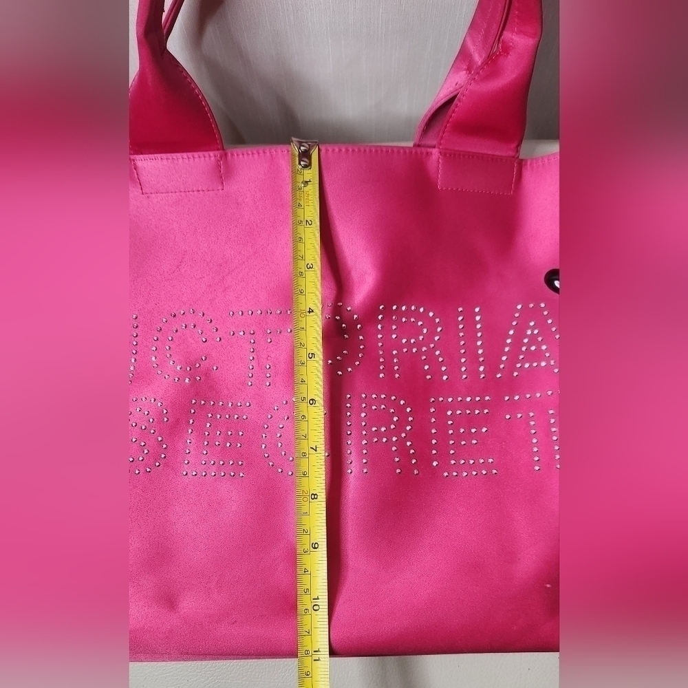 VICTORIA SECRET TOTE BAG used pink color in good condition - Picture 4 of 6